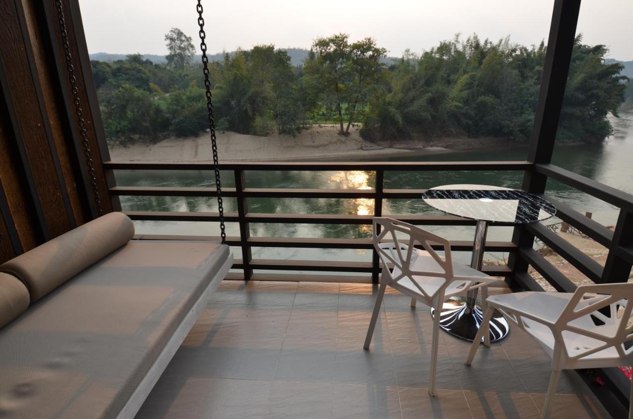 Baan Wanwaree Bed and Breakfast Kanchanaburi Eksteriør billede